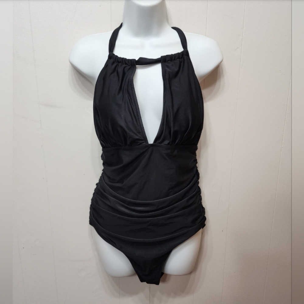 Cupshe Swimsuit Large Black Halter One Piece Beach Swim Removable Padding C337